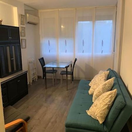 Апартаменти Apartamento En Carihuela Торремолінос Екстер'єр фото